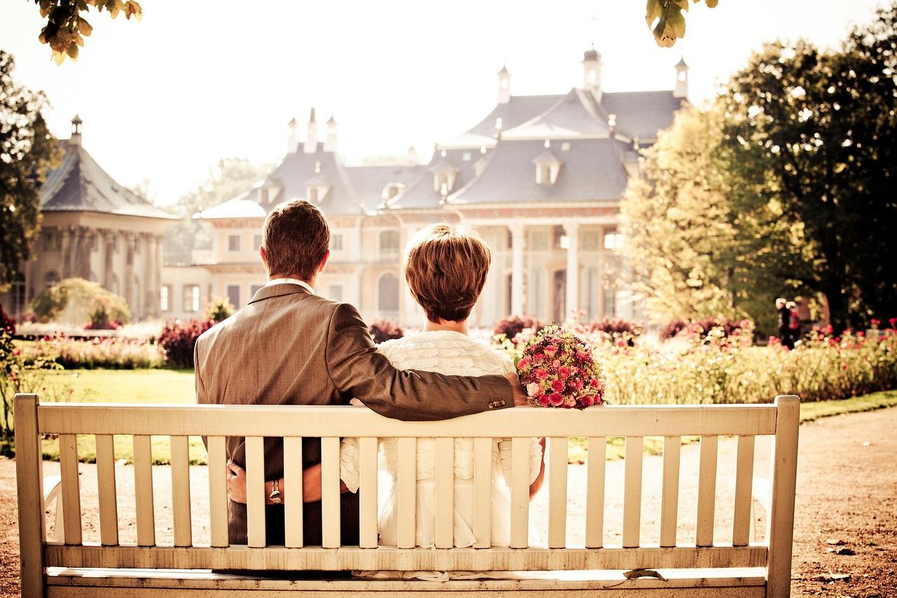 Couple marié heureux