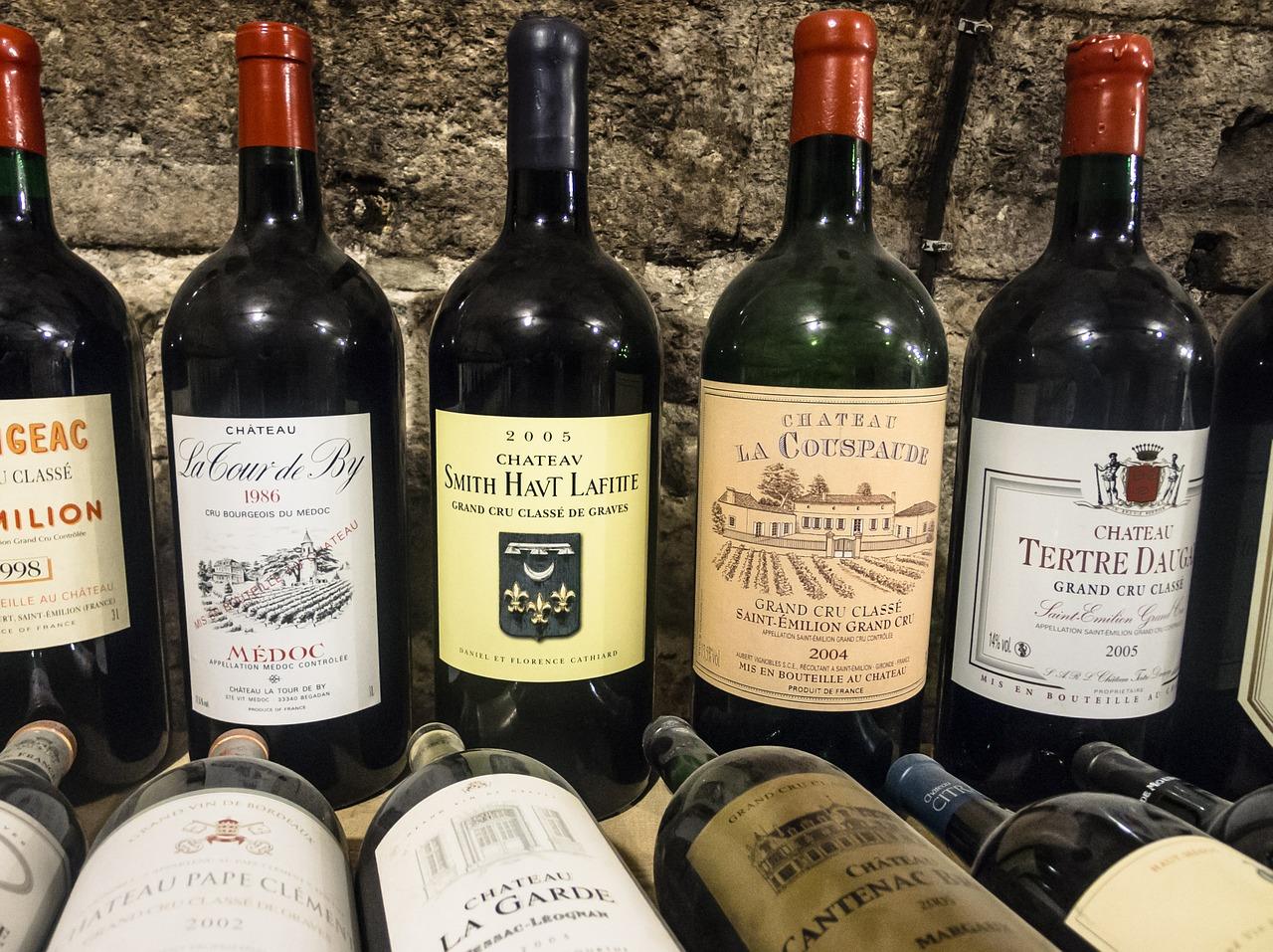 Photo de bouteilles de vin haut de gamme